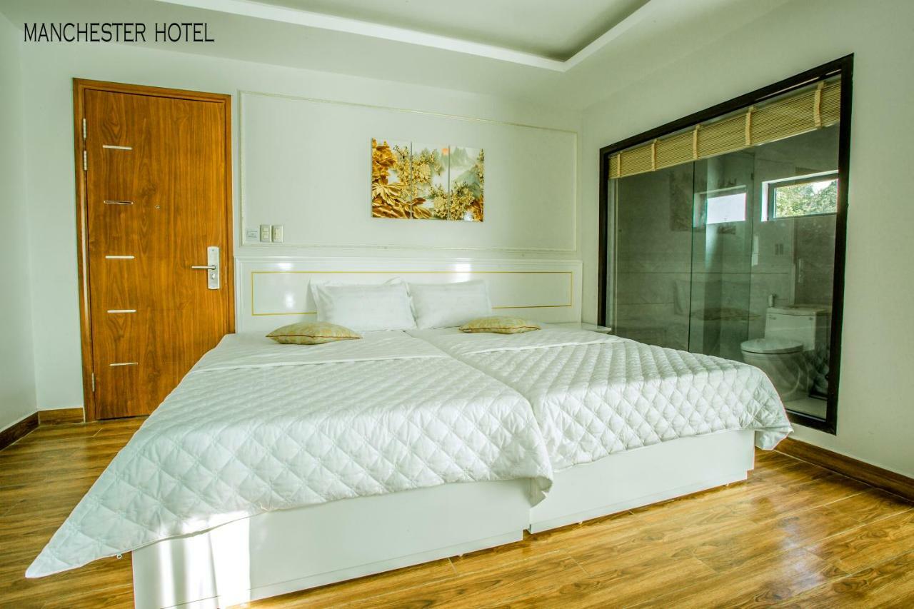 Manchester Hotel Ха Лонг Екстериор снимка